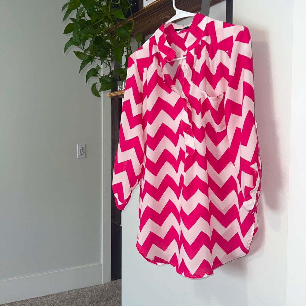 Women’s Size L 3/4 Sleeve Shirt